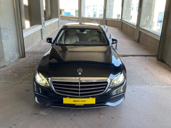 2020 Mercedes E220d Exc.4matc.Cmtvn.Temi̇z Bakımlı