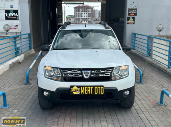 2017 Daci̇a Duster 1.5 Dci̇ Otomati̇k Temi̇z Bakımlı