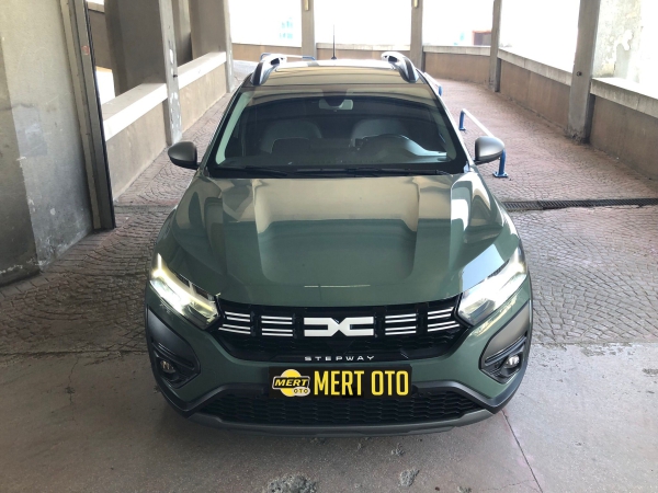 2023 Daci̇a Sandero Stepway Exp.Snrff.Otomtk Temi̇z Bakımlı
