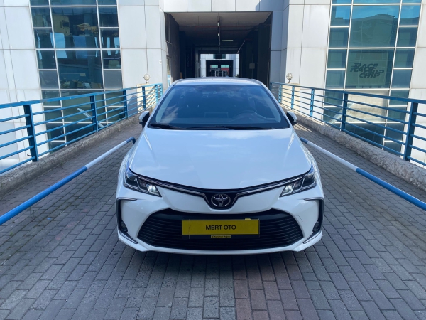 2021 Toyota Corolla 1.5 Dream Benzi̇n Otomati̇k Temi̇z Bakımlı