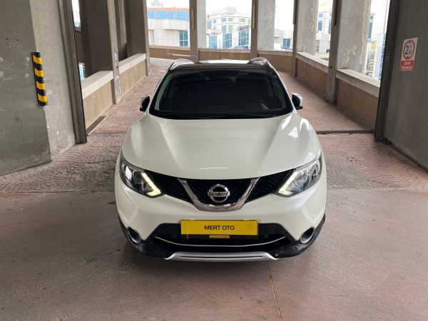 2015 Ni̇ssan Qashqai̇ 1.6 Dci̇ Sky Pack Cm Tvn.Otmtk Tmz Bakımlı