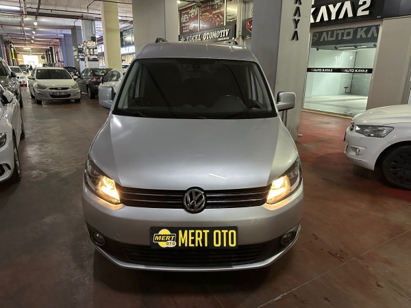 2011 Volkswagen Caddy 1.6 Tdi̇ Cmfrt.Otomati̇k Temi̇z Bakımlı
