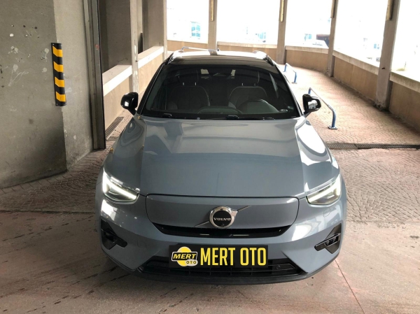 2023 Volvo Xc40 P6 Rech.Ult.71.000km Temi̇z Bakımlı