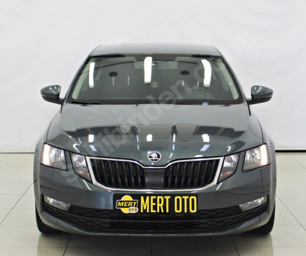 2019 Skoda Octavi̇a 1.6tdi̇ Opt.Otomati̇k Temi̇z Bakımlı