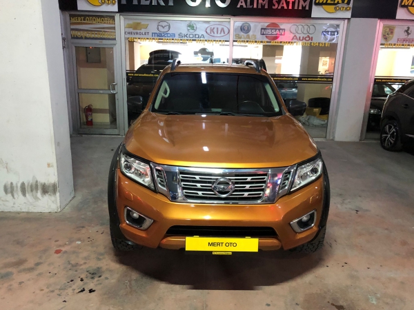 2017 Navara 2.3 Dci̇ 4x4 Deri̇.Kltk.Ist.Otomati̇k Temi̇z Bakımlı