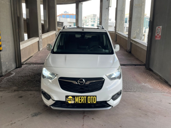 2020 Opel Combo 1.5 Cdti̇ Ulti̇mate Otomati̇k 65.000km Temz Bakımlı