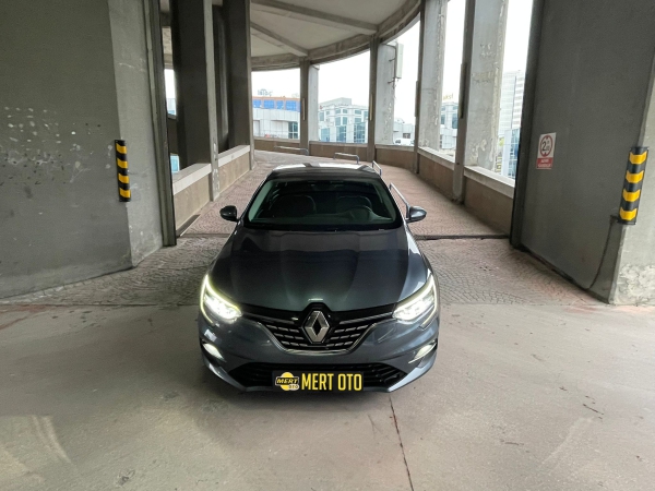 2022 Megane Ytklı Servs Bkm 1.5 Bldc.İ̇cn.94.000km Temi̇z Bakımlı