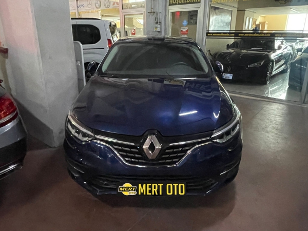 2024 Renault Megane 1.3tce İ̇con 39.000km Otomatk Temi̇z Bakımlı