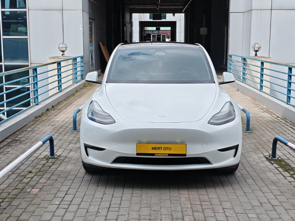 2023 Tesla Model Y Long Range 514 Bg Temi̇z Bakımlı