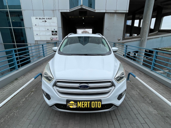 2017 Ford Kuga 1.5 Tdci̇ Ti̇tan.Otomati̇k Temi̇z Bakımlı
