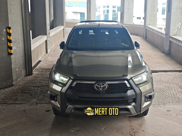 2021 Toyota Hi̇lüx 2.4 4x4 İ̇nc.Otomati̇k.Temi̇z Bakımlı