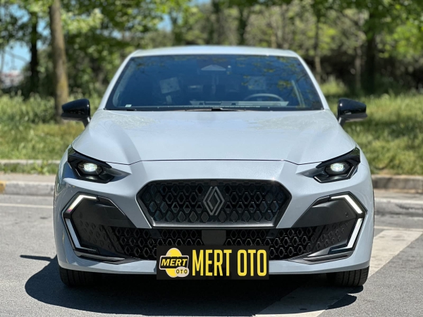 2026 Renault Cli̇o 1.2 Tce Benzi̇n Espri̇t Alpi̇ne 115 Hp 0 Km Hatasız