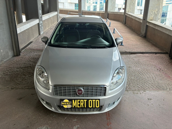 2013 Fi̇at Li̇nea 1.3 Mltjt.95bg.75.000km Temi̇z Bakımlı