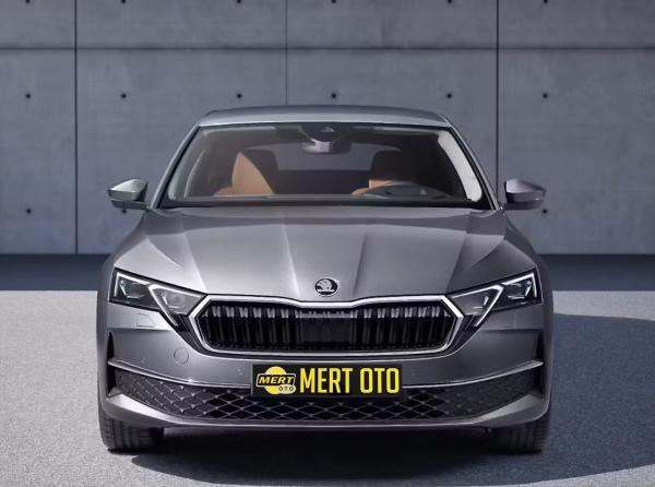 2026 Skoda Octavi̇a Premi̇um 1.5 Tsi̇ Mhev 150 Bg Otomati̇k Temi̇z Bakımlı 
