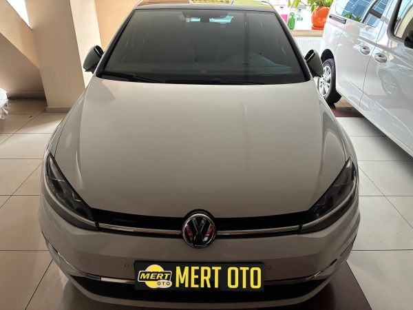 2019 Volkswagen Golf 1.6 Tdi̇ Cmfrt.Otomtk Temi̇z Bakımlı