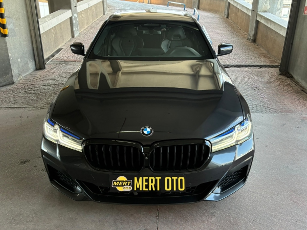 2023 Bmw 520i̇ Deri̇.Shdow.Lazer.Vkm.Hylt.Istm.Mkalpr.Temi̇z Bakıml