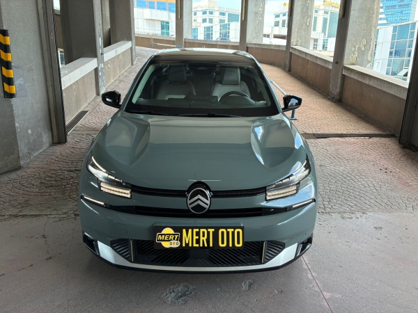 2025 Ci̇troen C4x 1.2 Pretc.Cmtvn.Temi̇z Bakımlı