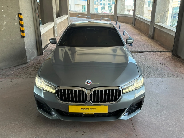 2022 Bmw 520i̇ M Sportderi̇.Taba.Hylt.Kblsz Şarj Otmtk Temi̇z Bkıml