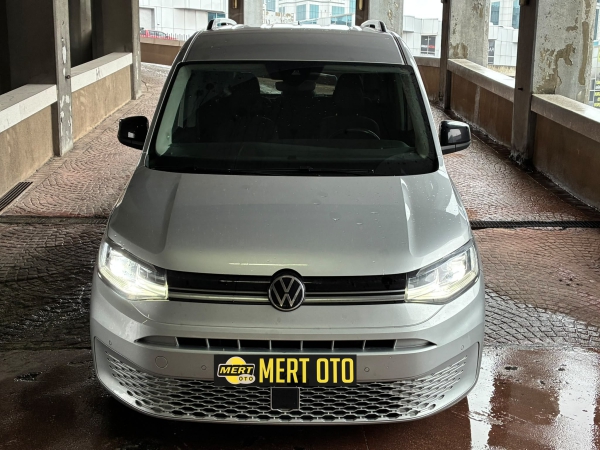 2025 Volkswagen Caddy 2.0 Tdi̇ Style 48.000km Temi̇z Bakımlı 