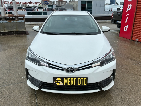 2018 Toyota Corolla 1.4d4 Touch Otomati̇k Temi̇z Bakımlı 